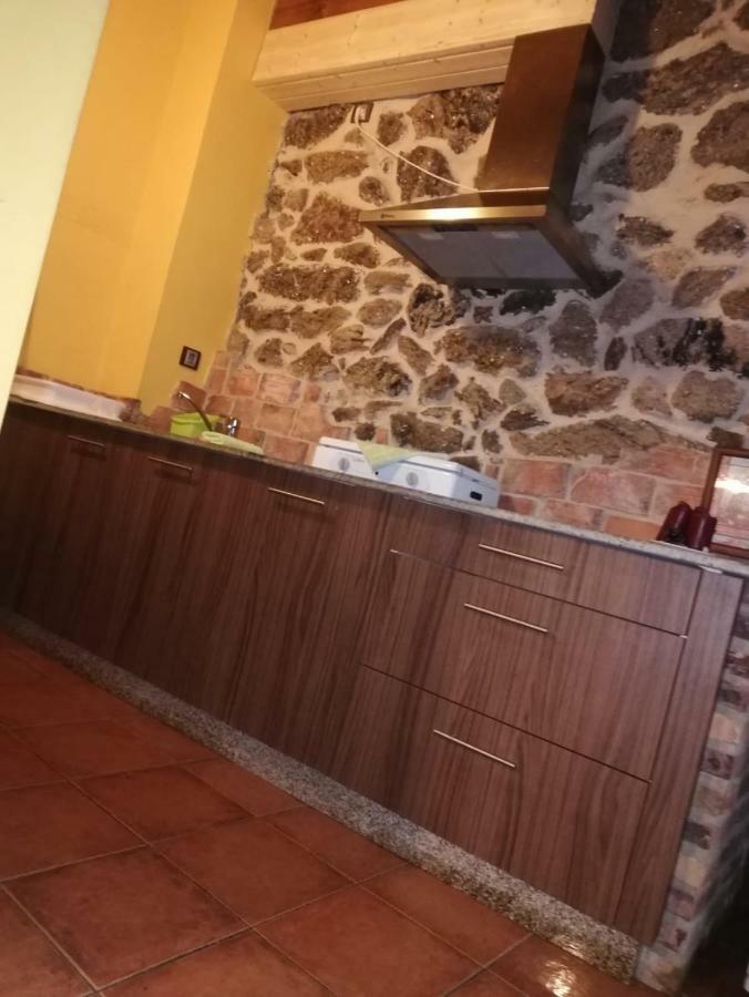 Apartamentos Rurales A Torre Porquera ภายนอก รูปภาพ